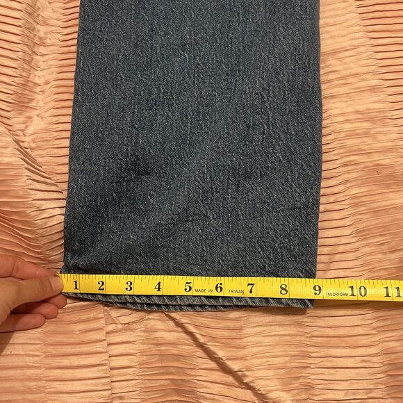 Wrangler Relaxed Fit Jeans for Men, Size 44 - Blue - Picture 7 of 8